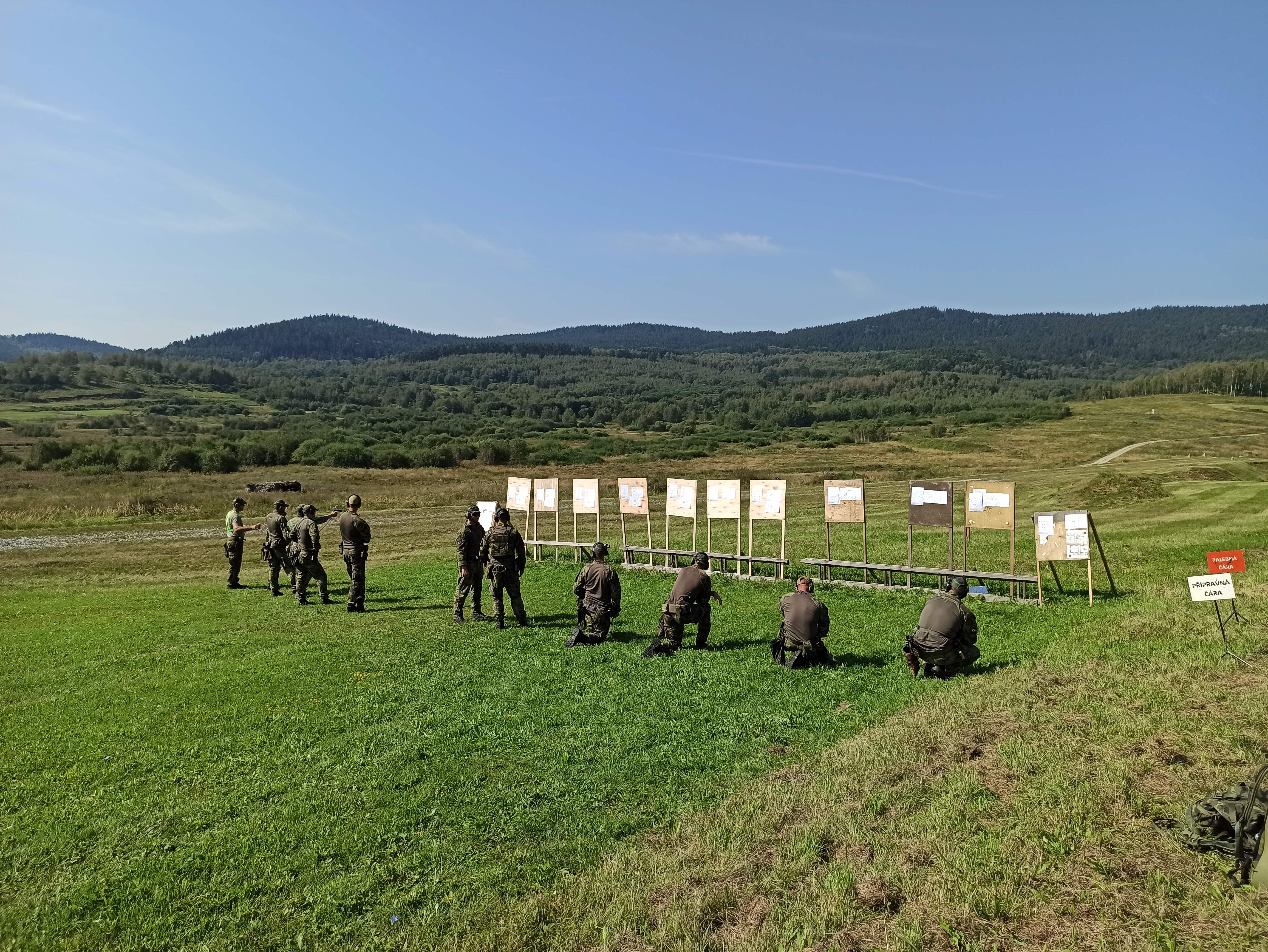 Fotky z realizovanych projektu SOS Academy